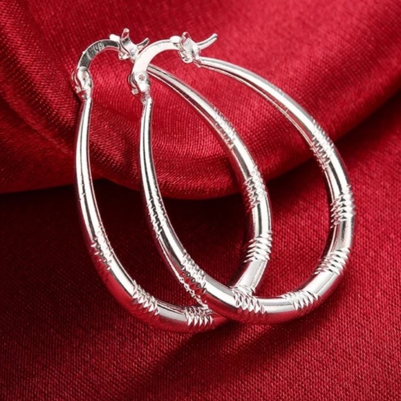 NEW 925 STERLING SILVER HOOP EARRINGS - Picture 2 of 6